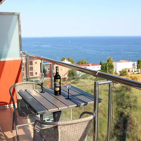 アパート Edificio Borumbot カルプ