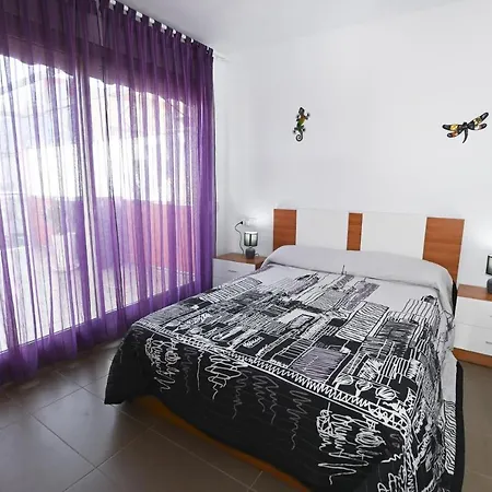 Edificio Borumbot Apartment *